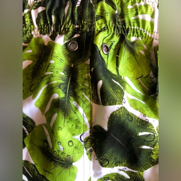 Charleston Threads Mens Swim Trunks Brand New XXL - Picture 6 of 8